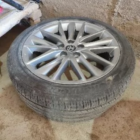 235 .45.R18