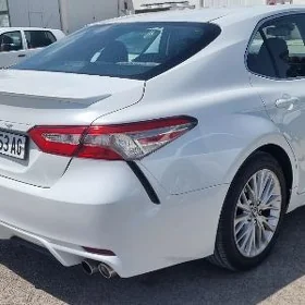 Toyota Camry 2018