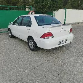 Mitsubishi Lancer 2002