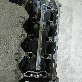 Nissan nawara galofga 2.4
