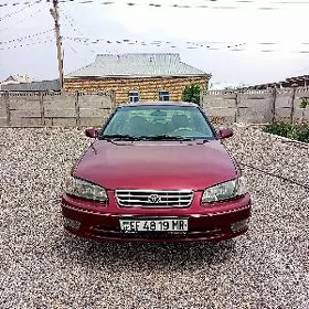 Toyota Camry 1998