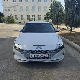 Hyundai Elantra 2021