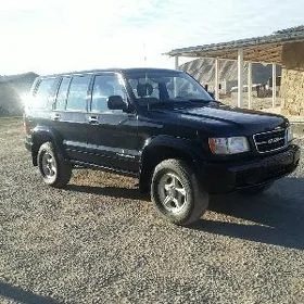 Isuzu Trooper 1999