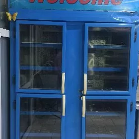 Морозилка витрина