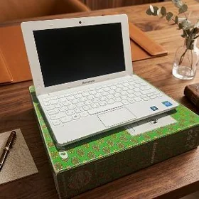 LENOVO NETBOOK