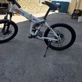 Bmw tigir