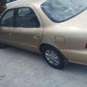 Kia Credos/Clarus 2000