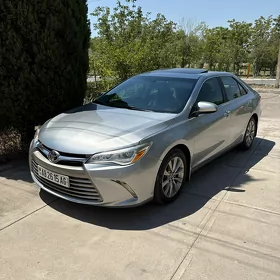 Toyota Camry 2016