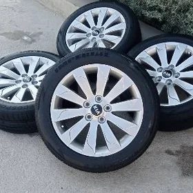 Kia Disga Teker