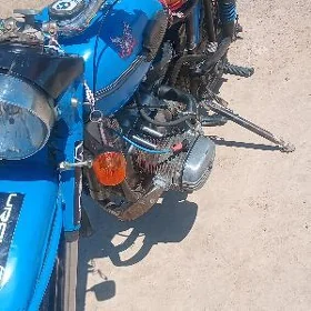 Ural 4320 1990