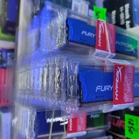täze ram 8gb ddr3 HYPERX