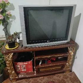 TELEWİZOR