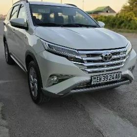 Toyota Rush 2020