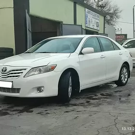Toyota Camry 2011