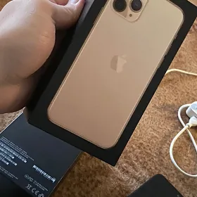 iphone  11pro gold
