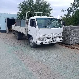 Mitsubishi Canter 1996