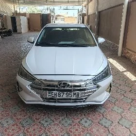 Hyundai Elantra 2019