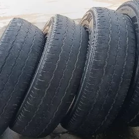 Balon RAF 4 215/70R16LT