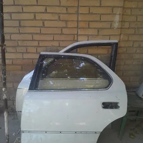Лексус Лс 400