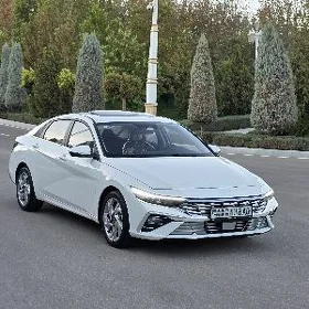 Hyundai Elantra 2025