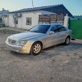 Mercedes-Benz 500SEC 2000