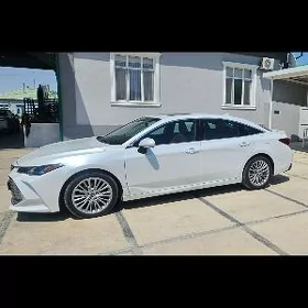 Toyota Avalon 2019
