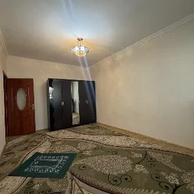 Mir6 Ýubileýni köçä golaý