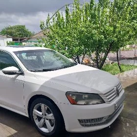 Volkswagen Passat 2012