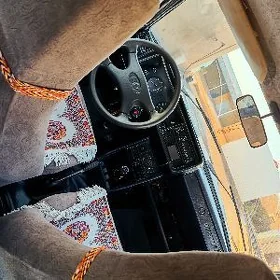 Lada 2107 2000