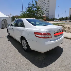 Toyota Camry 2010