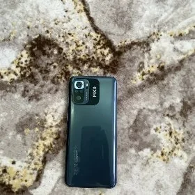 Poco m5s