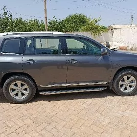Toyota Highlander 2010