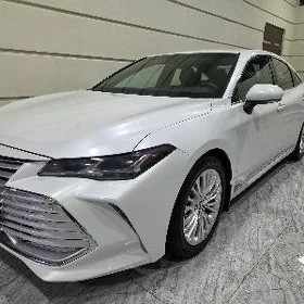 Toyota Avalon 2019