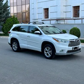 Toyota Highlander 2017