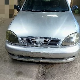 Daewoo Lanos 1998