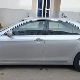Toyota Camry 2011
