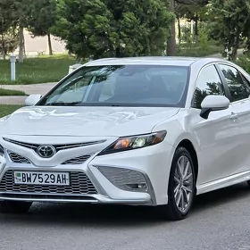 Toyota Camry 2022
