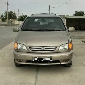 Toyota Sienna 2002