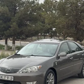Toyota Camry 2003