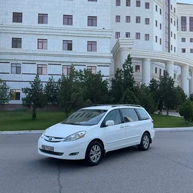 Toyota Sienna 2009