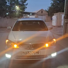 Toyota Camry 2003