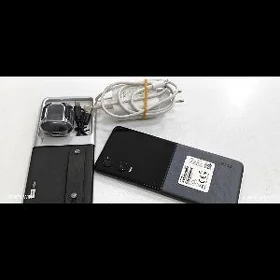 INFINIX ZERO FLIP
