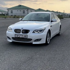 BMW E60 2004