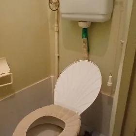 унитаз и бачок