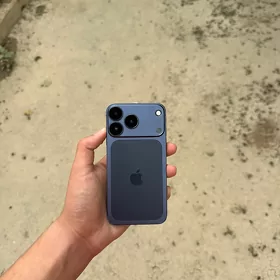 iPhone X/17Pro owrlen