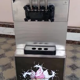 Мягкое мороженое (аппарат)