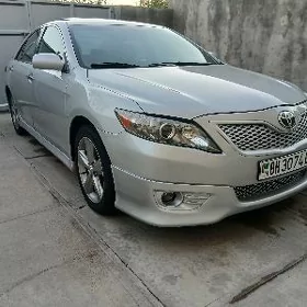Toyota Camry 2010
