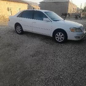 Toyota Avalon 2000