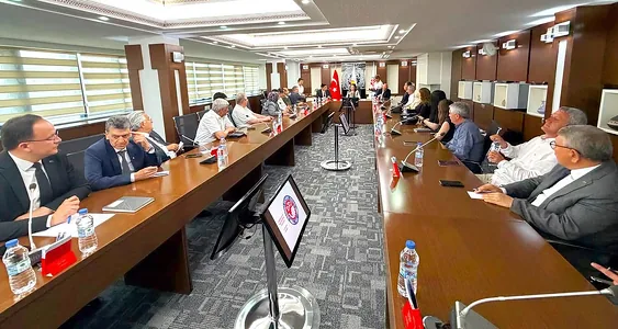 Denizli şäherinde türkmen-türk işewürlik forumy geçirildi