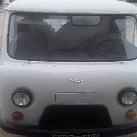 UAZ Profi 1998